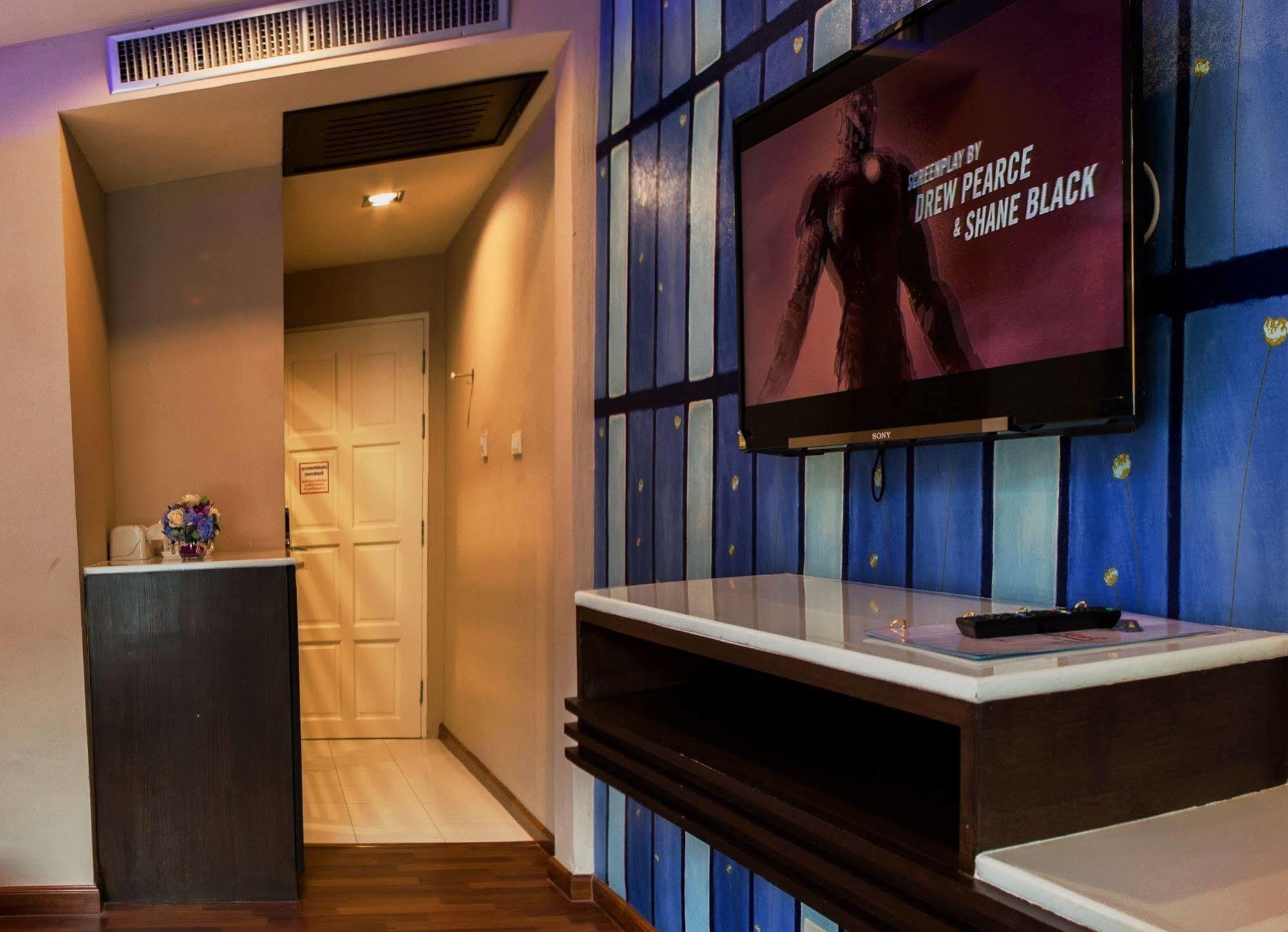 The Ring Hotel Hat Yai Exterior photo