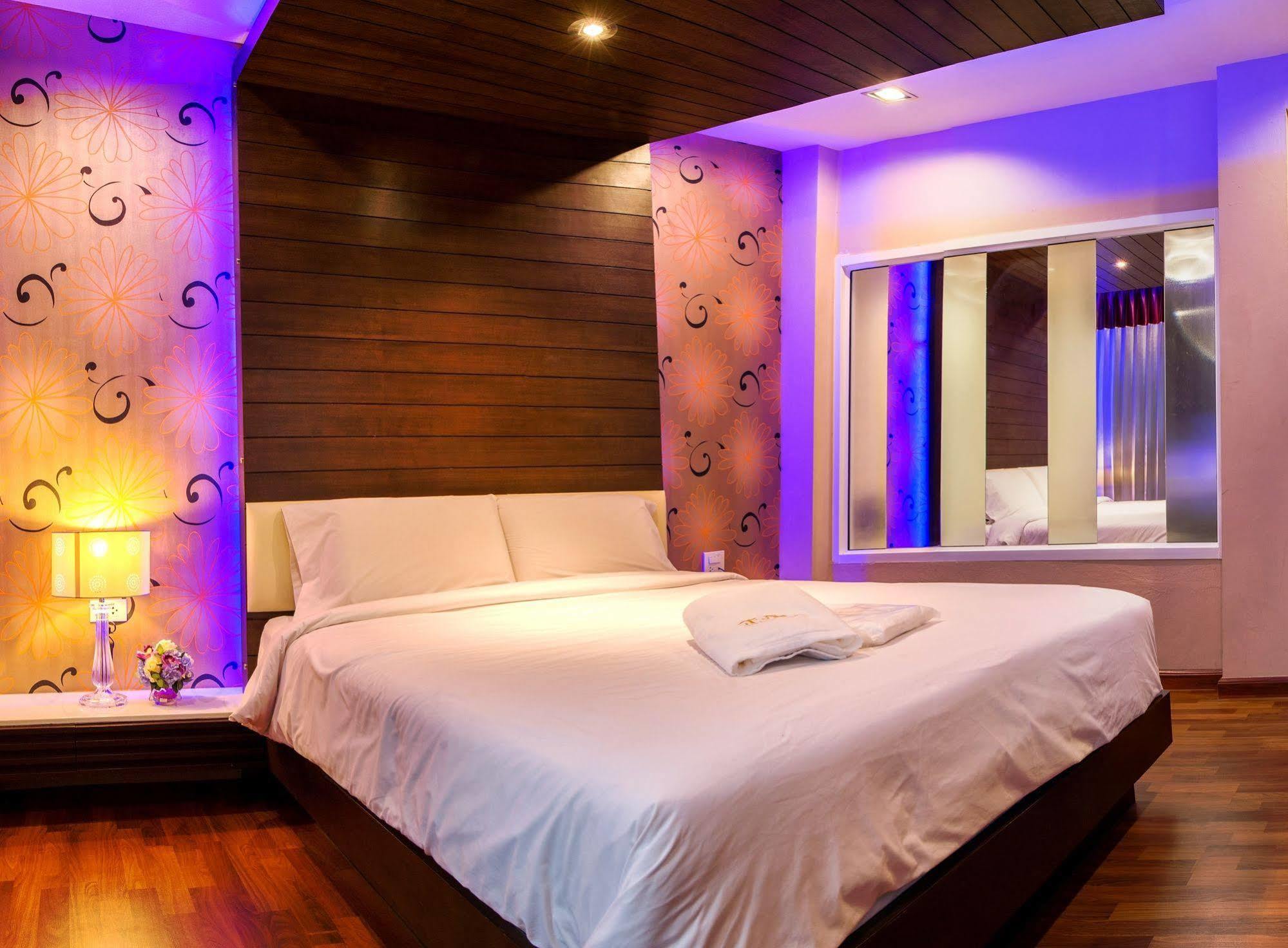 The Ring Hotel Hat Yai Exterior photo