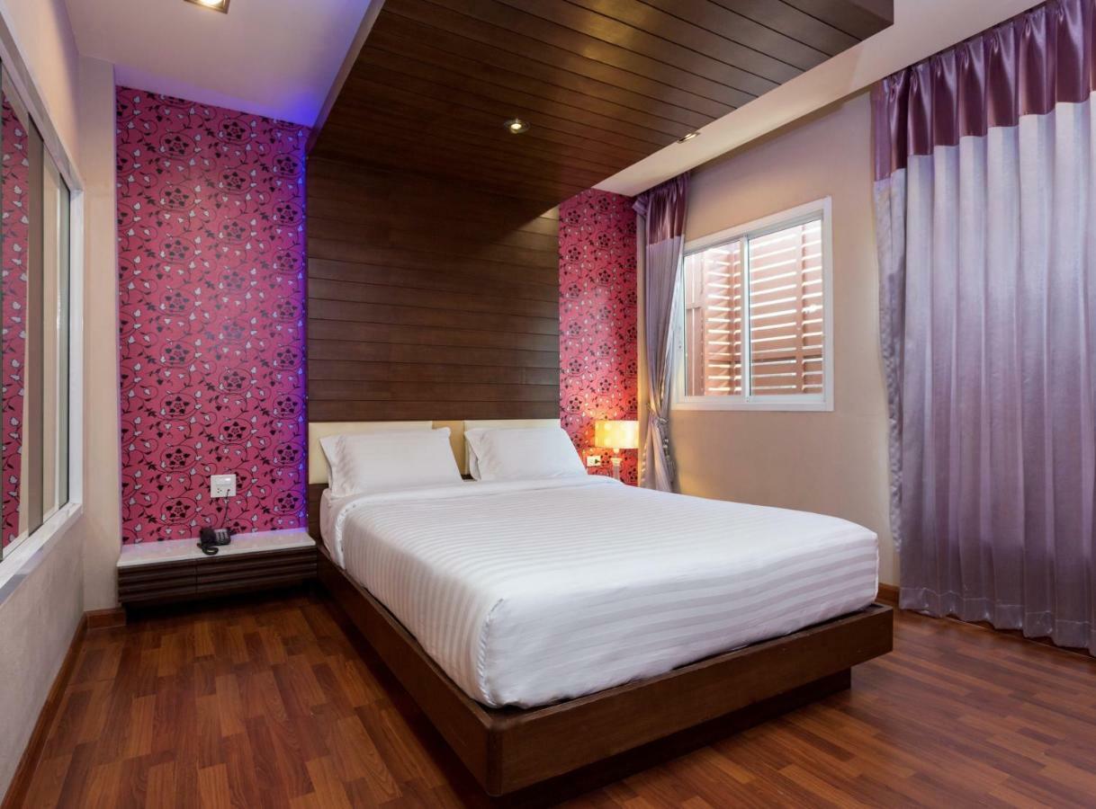 The Ring Hotel Hat Yai Exterior photo